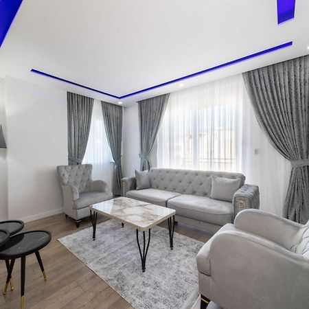Modern And Central Duplex Apartment Near Beach In Antalya Extérieur photo