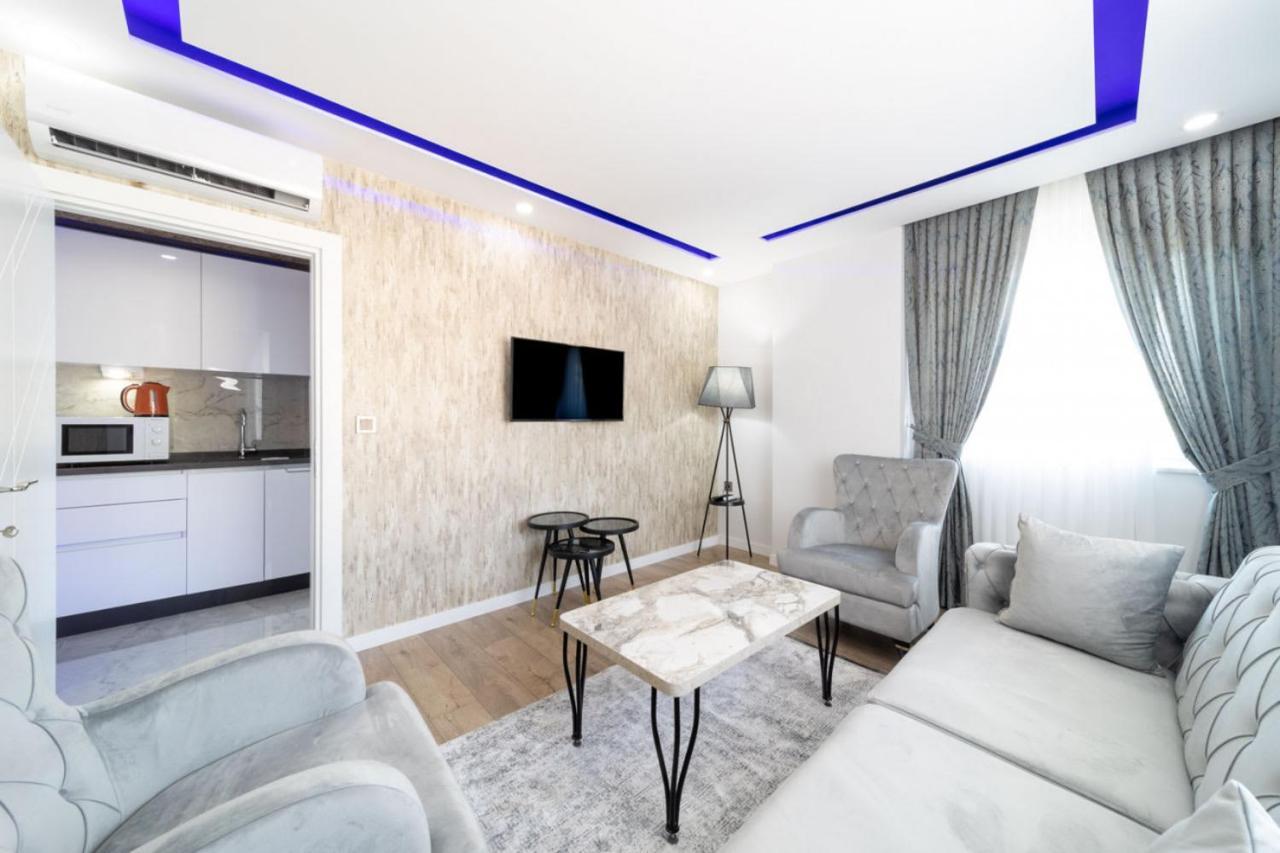 Modern And Central Duplex Apartment Near Beach In Antalya Extérieur photo