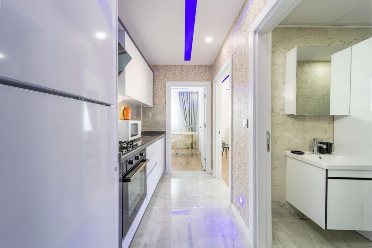 Modern And Central Duplex Apartment Near Beach In Antalya Extérieur photo